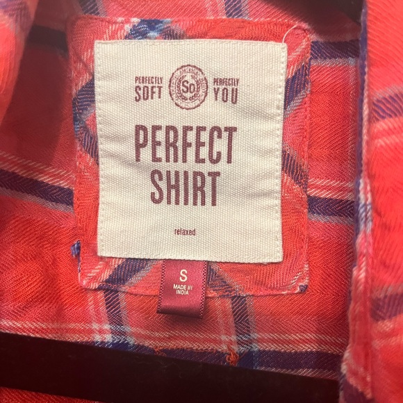 The Perfect Shirt-Small Women’s colorful flannel. - Picture 3 of 6